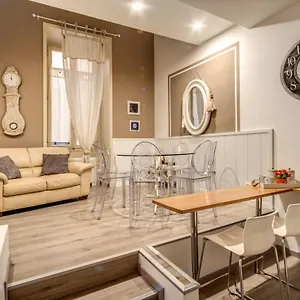 Trevi Miracle Apartment Rome