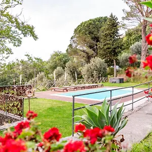 Alloggio per agriturismo Tecla, Capri Leone