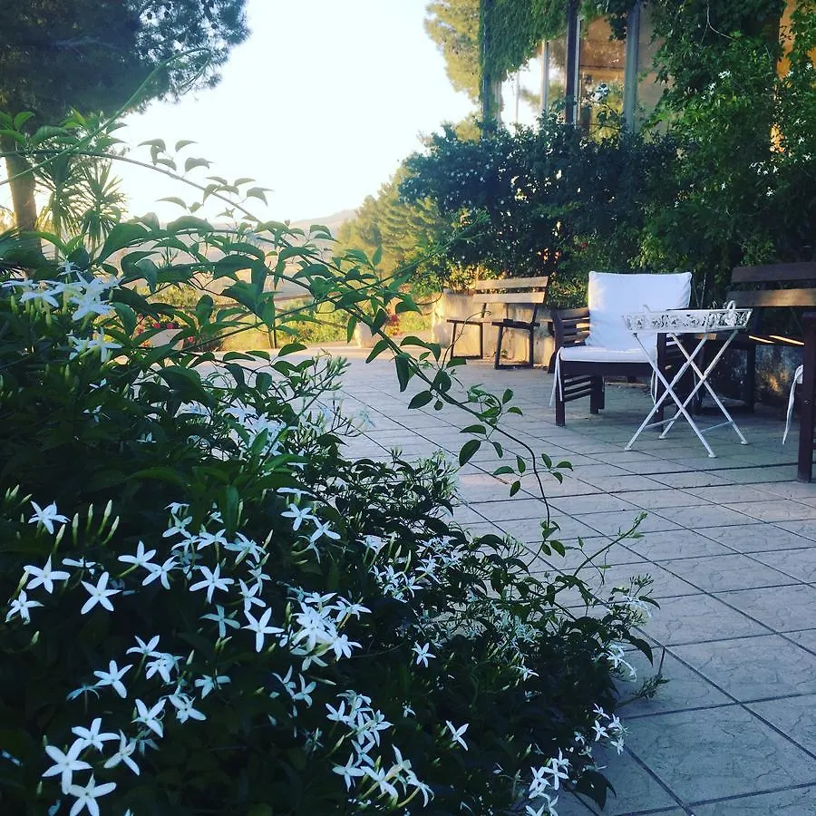Farm stay Ciuci'S Manor Villa Aragona